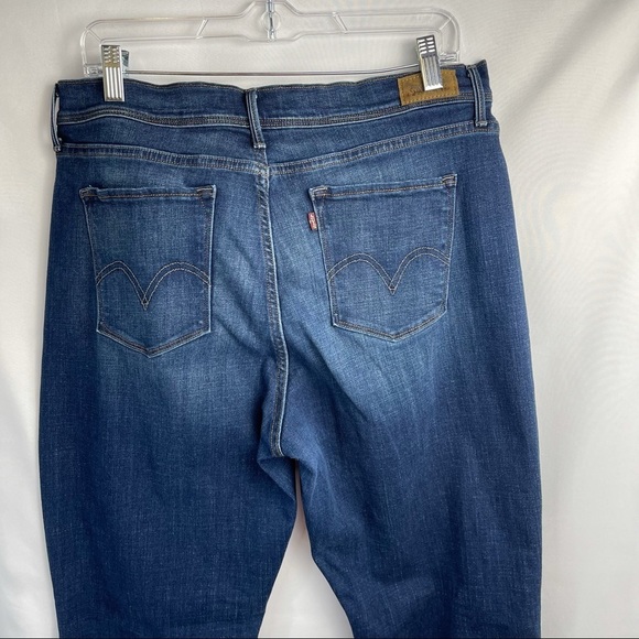 Levi’s Perfectly Slimming 512 Bootcut Jeans 16 - Picture 6 of 8